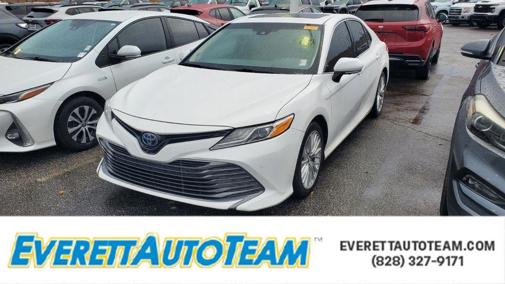 used 2018 Toyota Camry Hybrid car, priced at $18,000