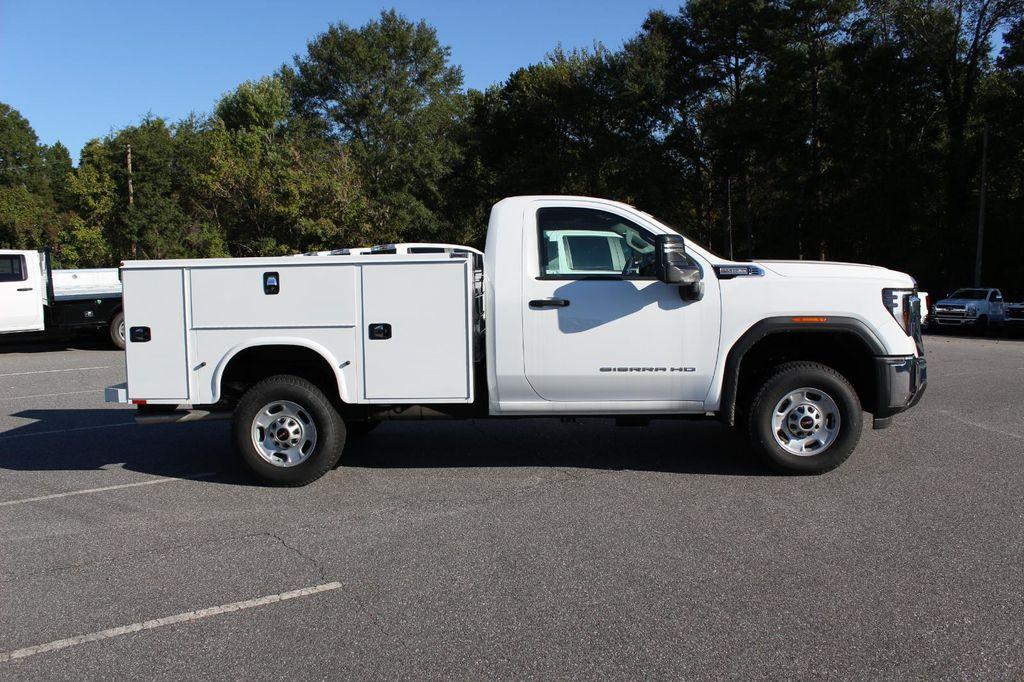 new 2024 GMC Sierra 2500 car, priced at $55,388