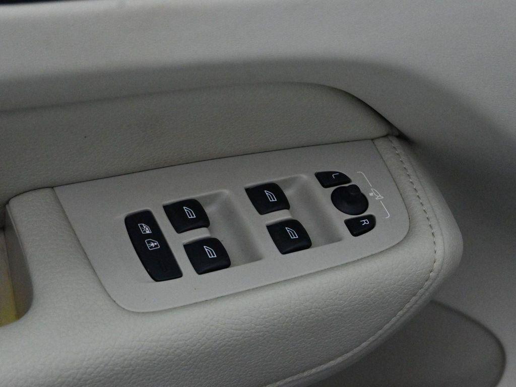 used 2020 Volvo XC60 car, priced at $18,000