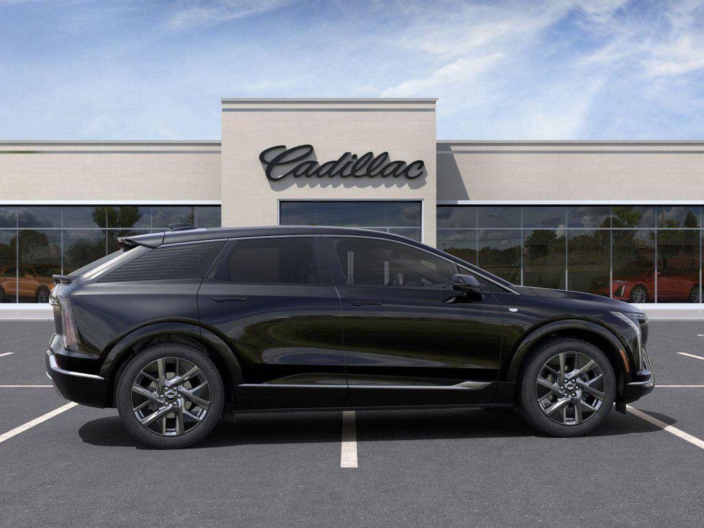 new 2025 Cadillac OPTIQ car, priced at $53,991