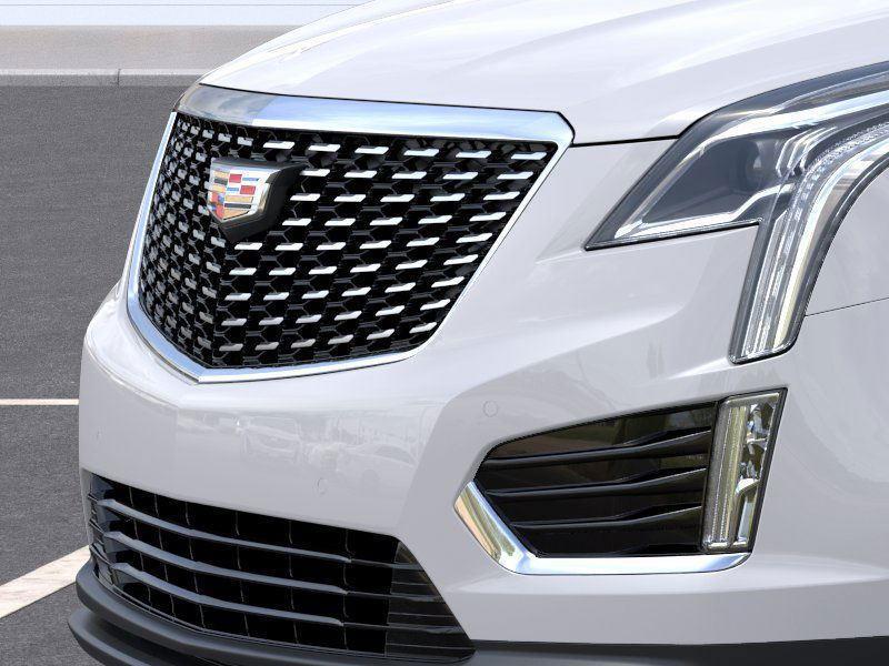 new 2025 Cadillac XT5 car, priced at $42,416
