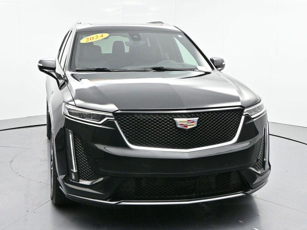 used 2024 Cadillac XT6 car, priced at $45,000