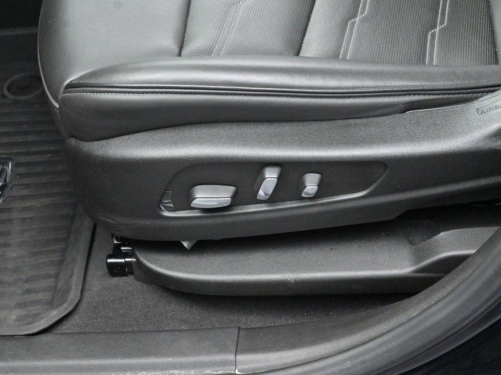 used 2024 Cadillac XT6 car, priced at $45,000