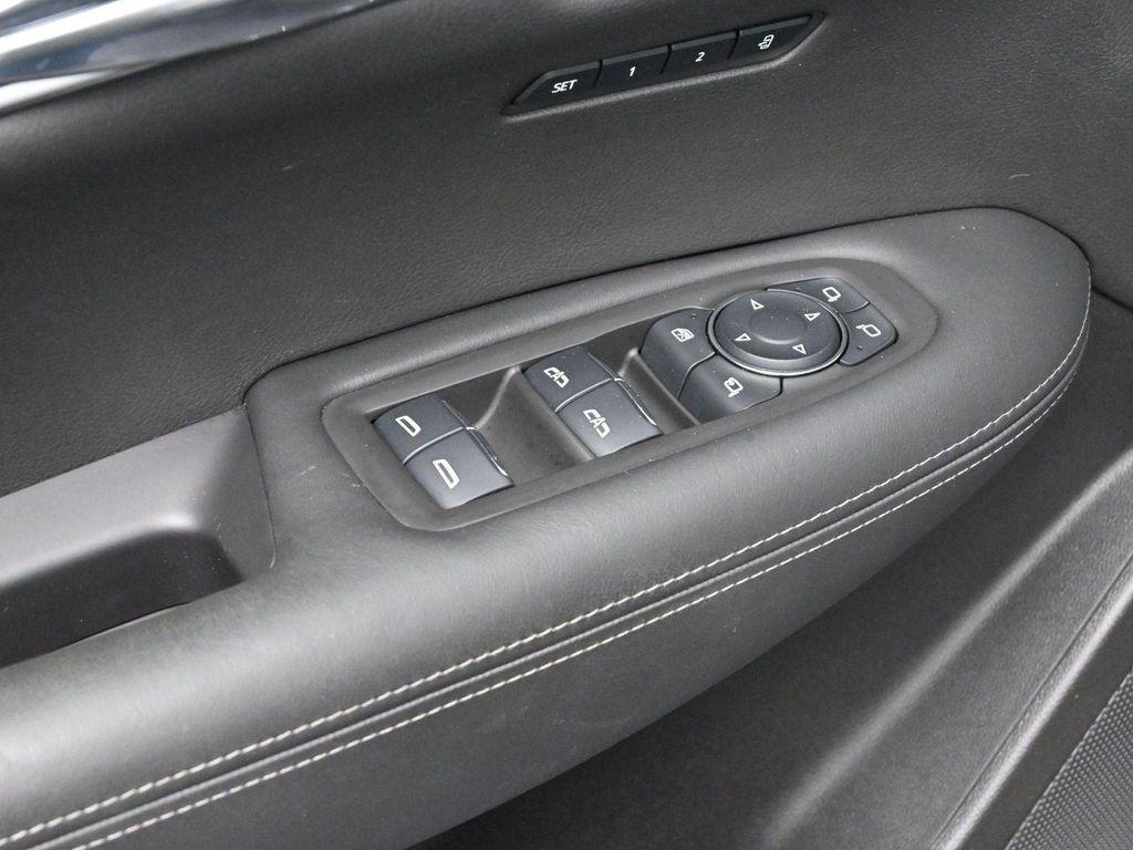 used 2024 Cadillac XT6 car, priced at $45,000