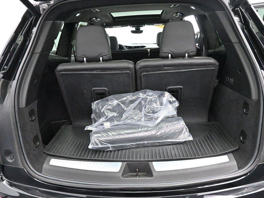 used 2024 Cadillac XT6 car, priced at $45,000