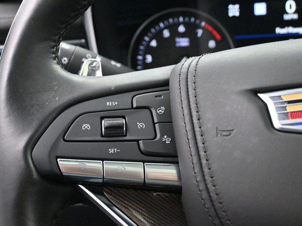 used 2024 Cadillac XT6 car, priced at $45,000