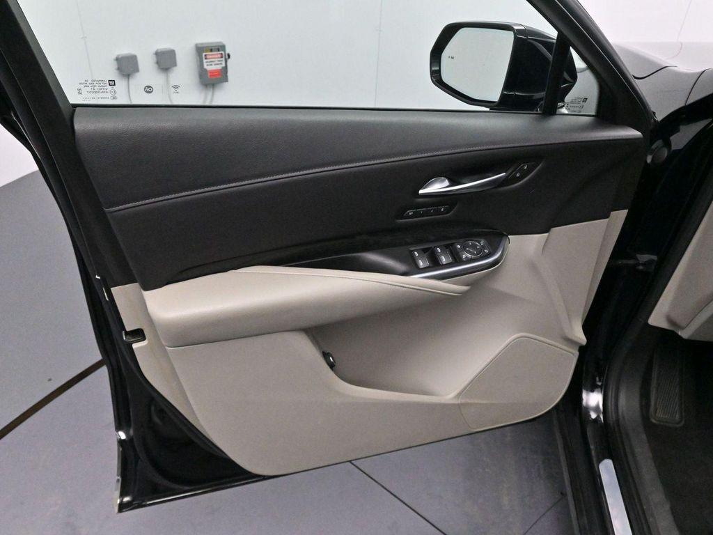 used 2021 Cadillac XT4 car, priced at $16,700