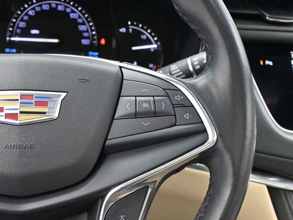 used 2019 Cadillac XT5 car, priced at $17,500