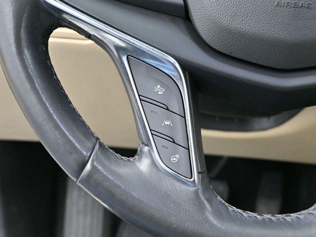 used 2019 Cadillac XT5 car, priced at $17,500