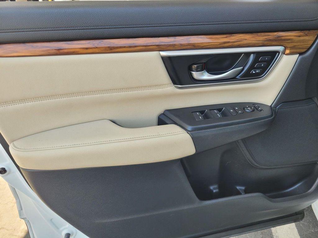 used 2022 Honda CR-V Hybrid car, priced at $24,717