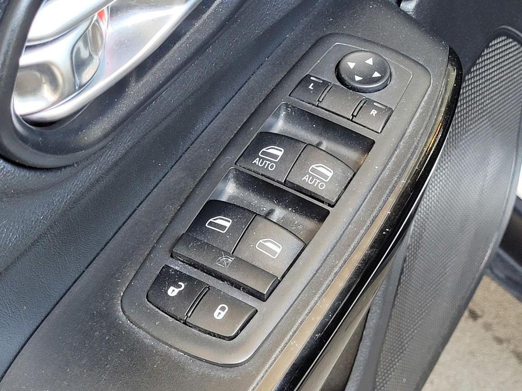 used 2019 Jeep Cherokee car, priced at $13,888
