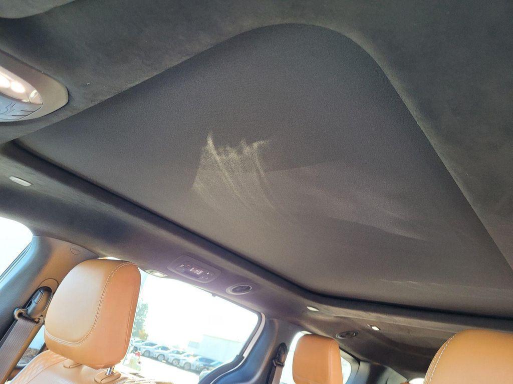 used 2023 Chrysler Pacifica car, priced at $35,500