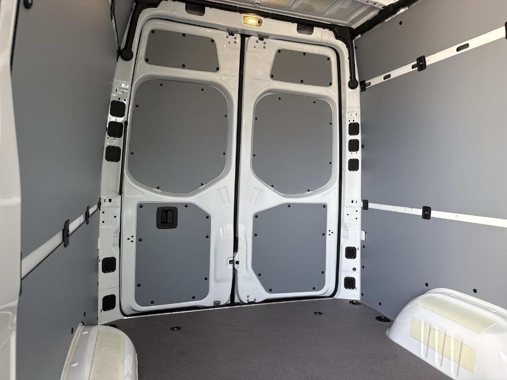 new 2026 Mercedes-Benz Sprinter 2500 car, priced at $61,703