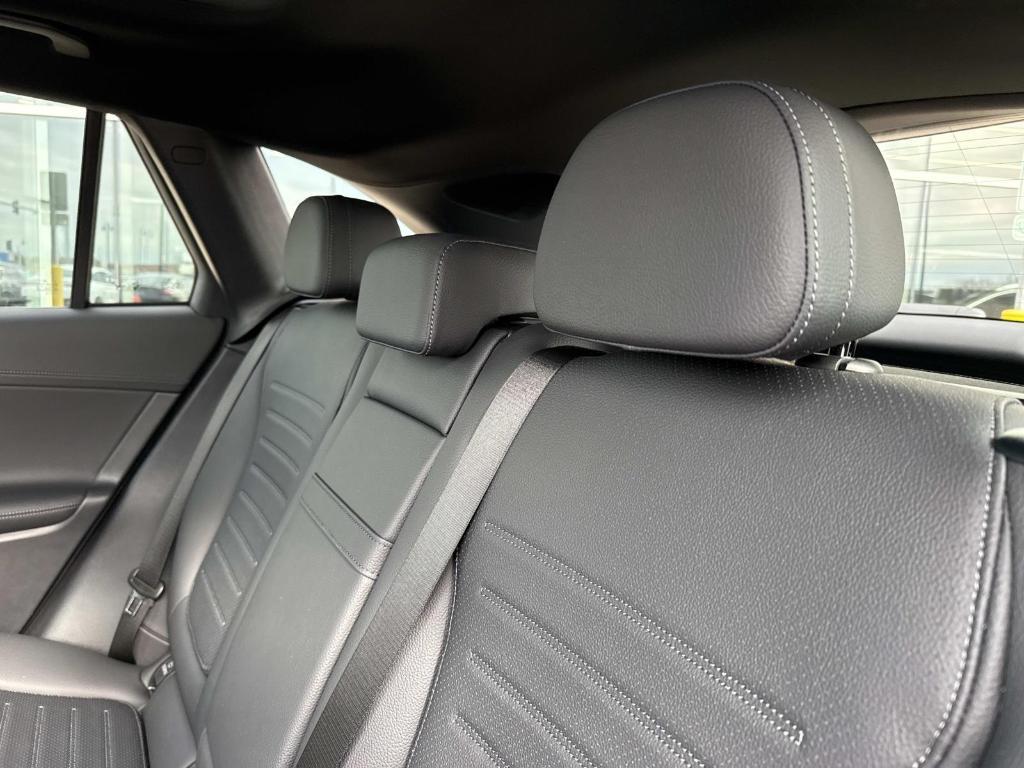 new 2026 Mercedes-Benz GLC 300 car, priced at $63,620
