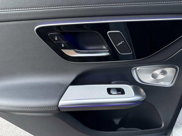 new 2026 Mercedes-Benz GLC 300 car, priced at $61,640