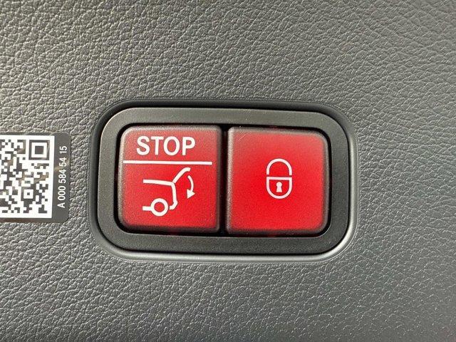 new 2026 Mercedes-Benz GLC 300 car, priced at $61,640