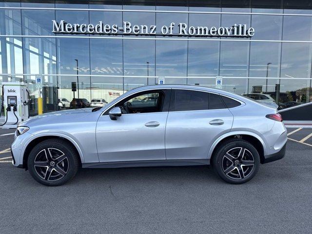 new 2026 Mercedes-Benz GLC 300 car, priced at $61,640