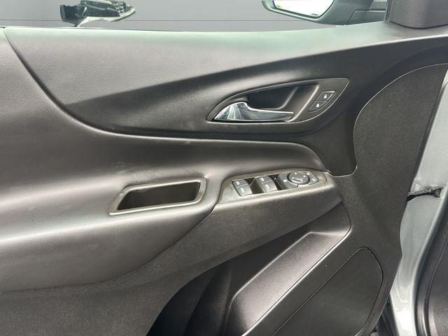 used 2023 Chevrolet Equinox car, priced at $17,411