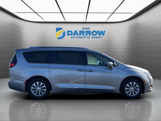 used 2018 Chrysler Pacifica car, priced at $13,602