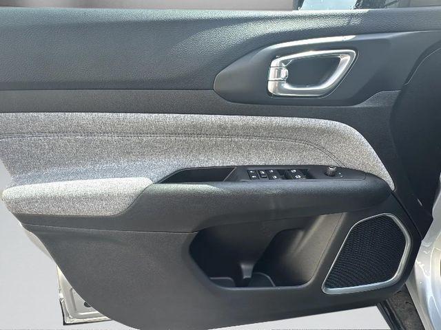 new 2025 Jeep Compass car, priced at $27,197