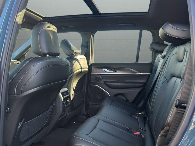 new 2026 Jeep Grand Cherokee car, priced at $48,144