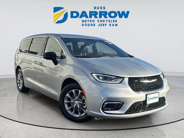 new 2026 Chrysler Pacifica car, priced at $43,128