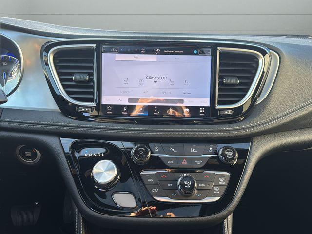 new 2026 Chrysler Pacifica car, priced at $48,844
