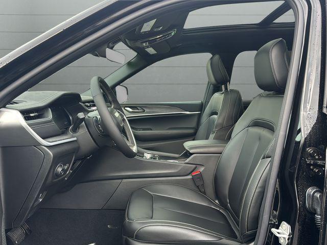 new 2025 Jeep Grand Cherokee L car, priced at $53,213