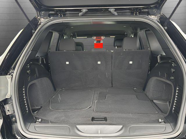 used 2019 Jeep Grand Cherokee car, priced at $16,918