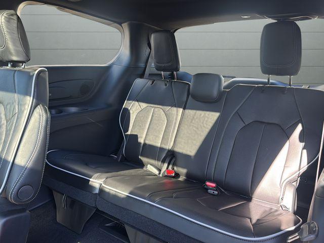 new 2026 Chrysler Pacifica car, priced at $55,440