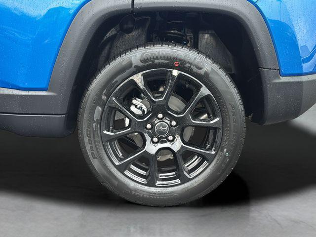 new 2026 Jeep Compass car, priced at $32,985