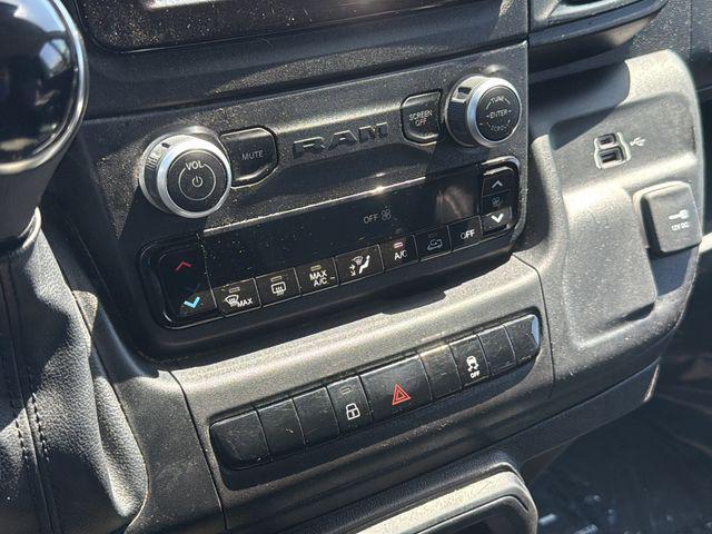 used 2025 Ram ProMaster 2500 car, priced at $32,578
