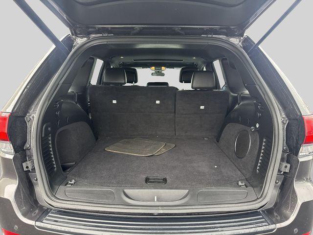 used 2021 Jeep Grand Cherokee car, priced at $23,151