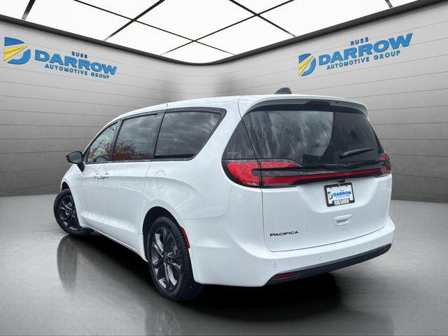 new 2026 Chrysler Pacifica car, priced at $48,960