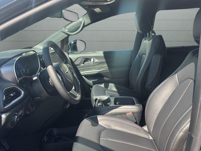 new 2026 Chrysler Pacifica car, priced at $45,296