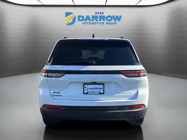 new 2025 Jeep Grand Cherokee car, priced at $43,064