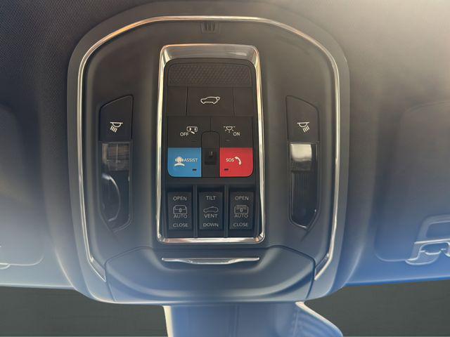 new 2025 Jeep Grand Cherokee car, priced at $50,496