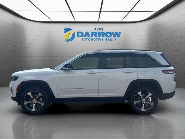 new 2025 Jeep Grand Cherokee car, priced at $50,496