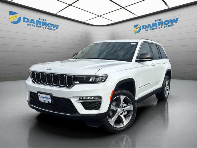new 2025 Jeep Grand Cherokee car, priced at $50,621