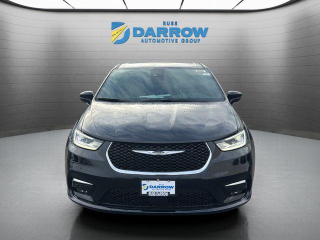 new 2026 Chrysler Pacifica car, priced at $44,036