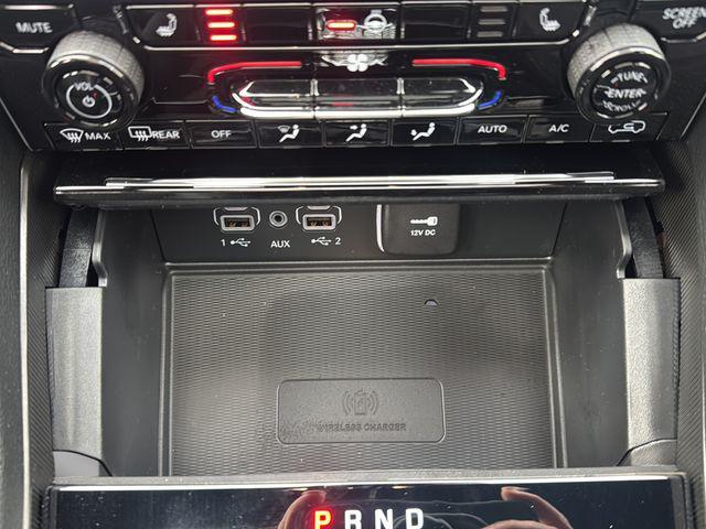 new 2025 Jeep Grand Cherokee car, priced at $42,081