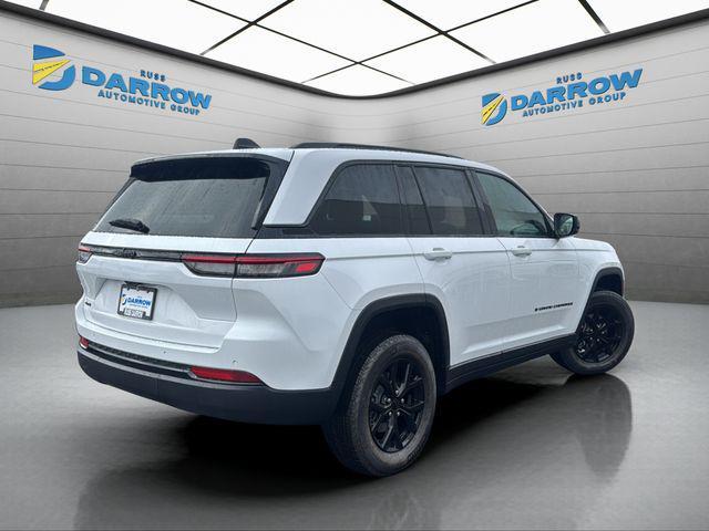 new 2025 Jeep Grand Cherokee car, priced at $42,081