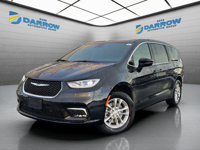 new 2026 Chrysler Pacifica car, priced at $51,810