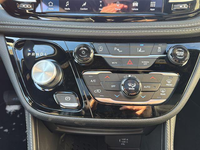 new 2026 Chrysler Pacifica car, priced at $49,962