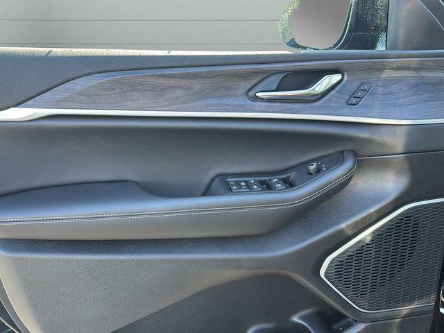 new 2025 Jeep Grand Cherokee car, priced at $52,818