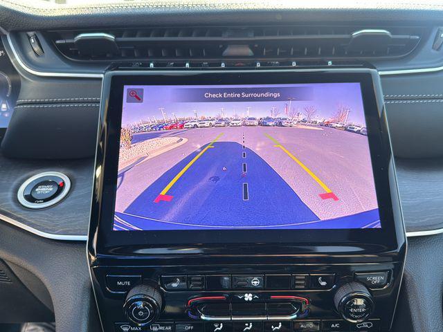 new 2025 Jeep Grand Cherokee car, priced at $48,294