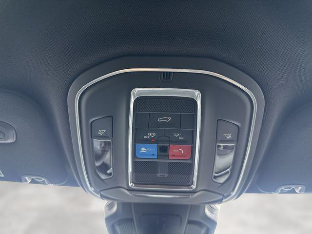 new 2026 Jeep Cherokee car, priced at $42,423