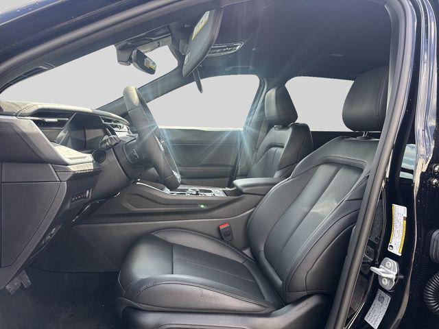 new 2026 Jeep Cherokee car, priced at $42,423