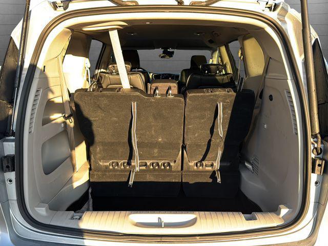 used 2024 Chrysler Pacifica car, priced at $28,184