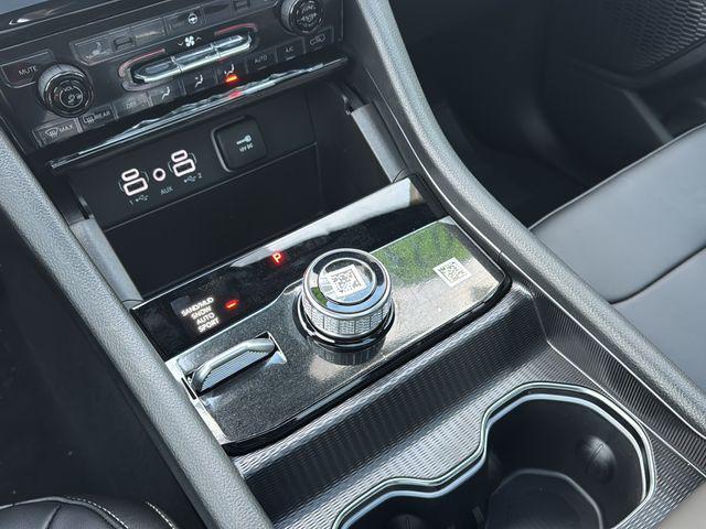 new 2025 Jeep Grand Cherokee car, priced at $53,753